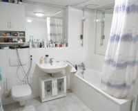 Bad mit Wanne