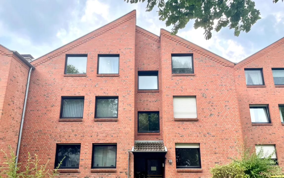 Grüner Ausblick, schwarze Zahlen, attraktive Kapitalanlage mit Terrassenbalkon und Tiefgarage