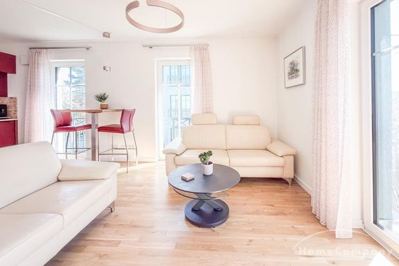 25847 Dresden HomeCompany Möbliert/Furnished 2-Zimmer Apartment mit Balkon in Dresden-Strehlen am Großen Garten max. 2 Personen