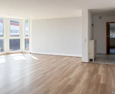 Weite vor den Fenstern, Ruhe im Zuhause – 3-Zimmer-Wohnung mit besonderem Blick ins Grüne - Foto 2