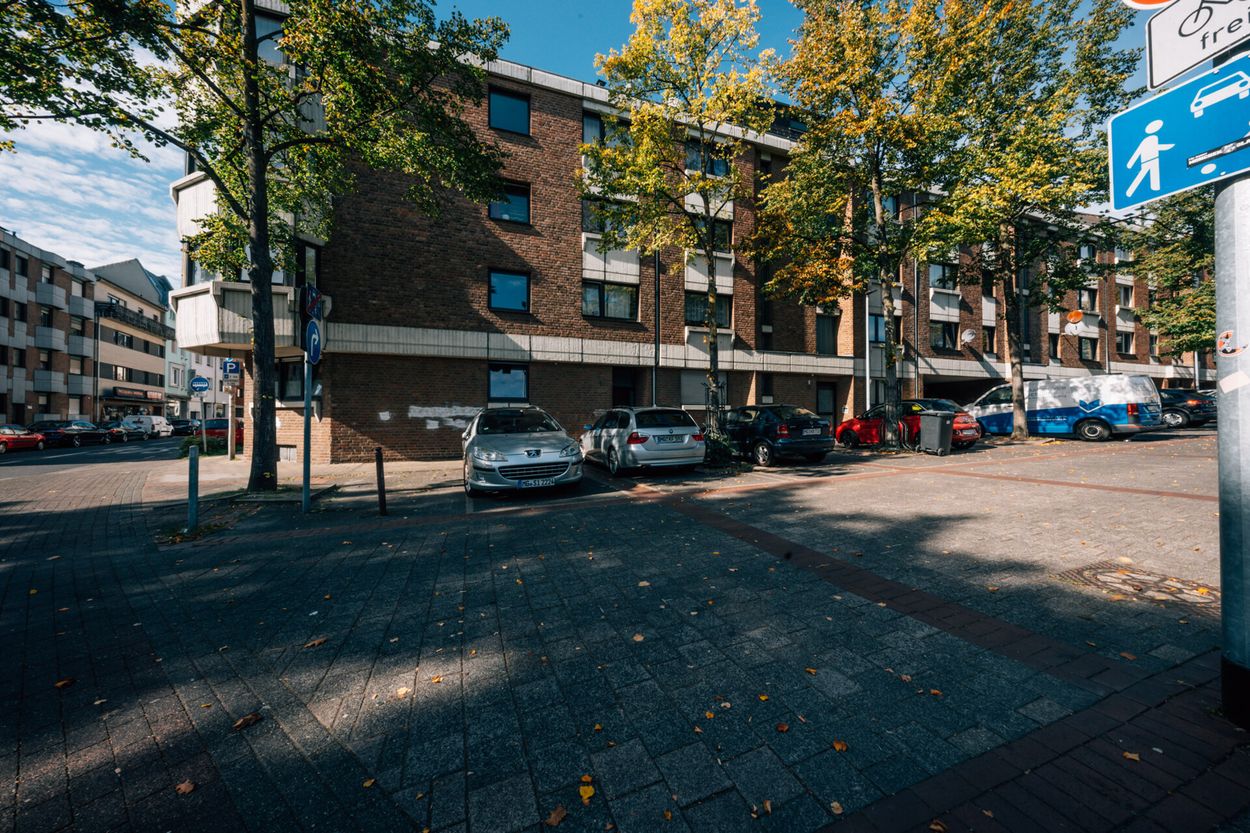 Zentrumsnah, werthaltig & zukunftssicher! Schönes                
8 Parteienhaus als Kapitalanlage