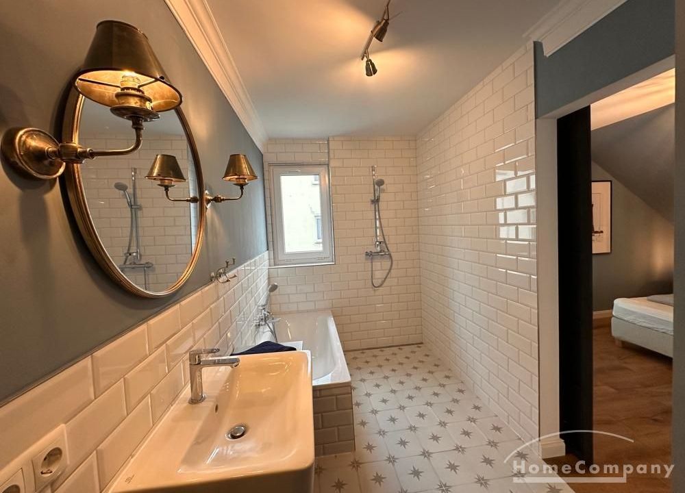 Tageslichtbad mit Dusche