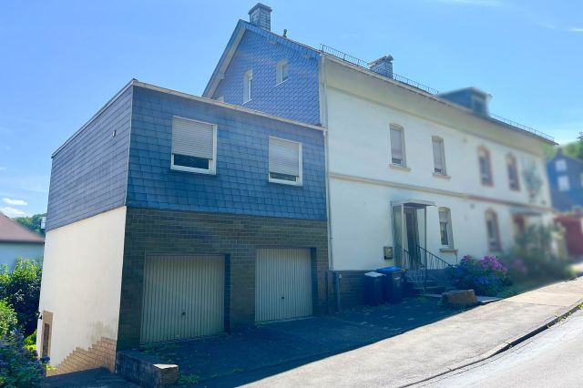 Hausansicht Straße