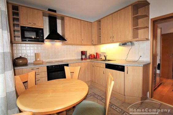 12057 HomeCompany Dresden Möbliert/Furnished 2-Zimmer Apartment mit Balkon in Dresden-Gruna max. 1 Person