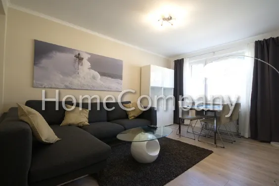 Modern und ansprechend gestaltete Wohnung mit V-DSL und Balkon in der südlichen City von Essen