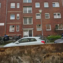 Attraktive Lage zum charmanten Preis !!