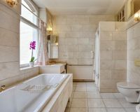 Badezimmer 1