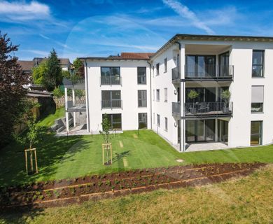 KfW40-QNG Neubau: Barrierefreie 4-Zimmer-Wohnung mit Südbalkon in ruhiger Lage