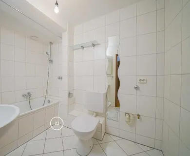 Ratingen-Süd: Ruhige 2-Zimmer-Terrassenwohnung im Souterrain eines Zweifamilienhauses - Foto 2