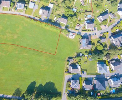 Mehrere Baugrundstücke, „noch zu vermessen“ in idyllischer Lage von Morsbach!