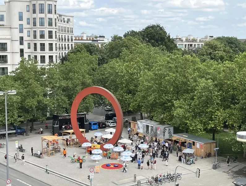 Ausblick vom Wartebereich