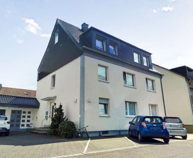 NEU: Vermietetes 3-Familienhaus + angebauter Bungalow in attraktiver Kombination