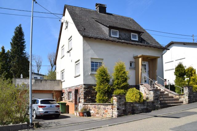 Straßenansicht