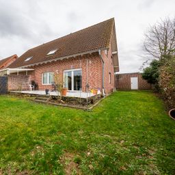 Wohnen mit Raumgefühl: 5 Zimmer – 155 m² – Ausgebautes Dachgeschoss in ruhiger Lage