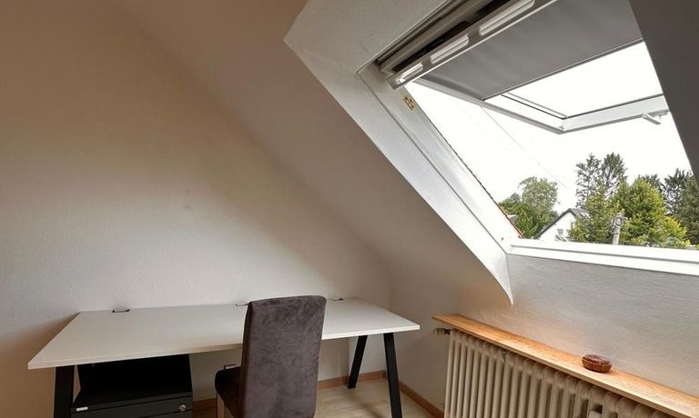 G&auml;stezimmer/ B&uuml;ro