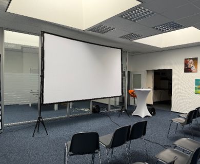 SCHULUNGSRÄUME TAGEWEISE IN KREFELD ZU MIETEN!