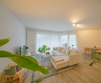 Wohnen in zentraler Lage: Moderne 2-Zimmer-Wohnung mit Balkon und EBK! - Photo 1