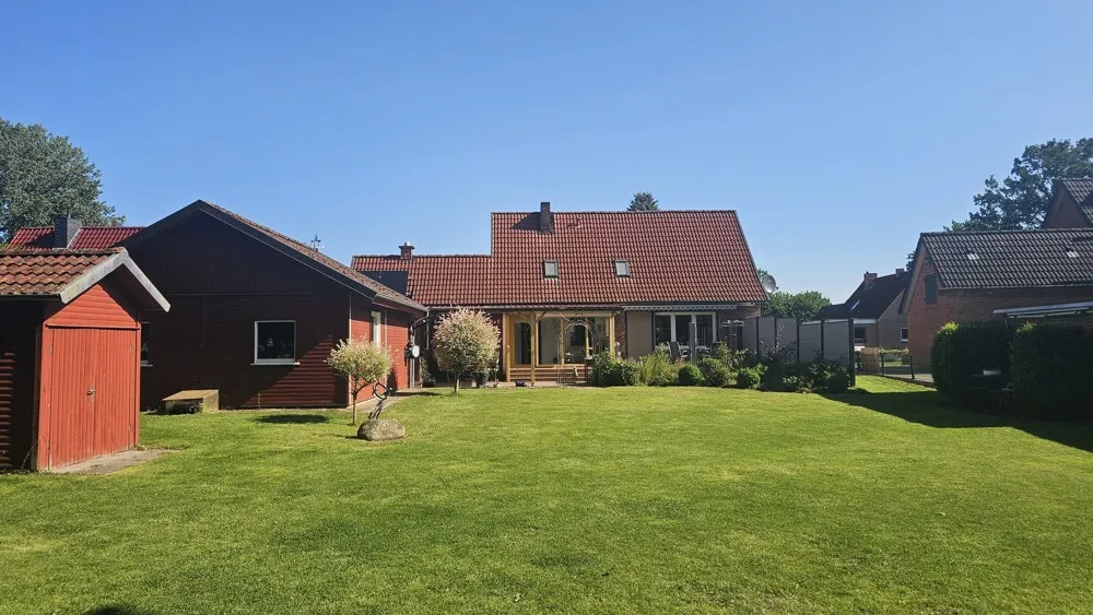 Ansicht aus dem hinteren Gartenberiech
