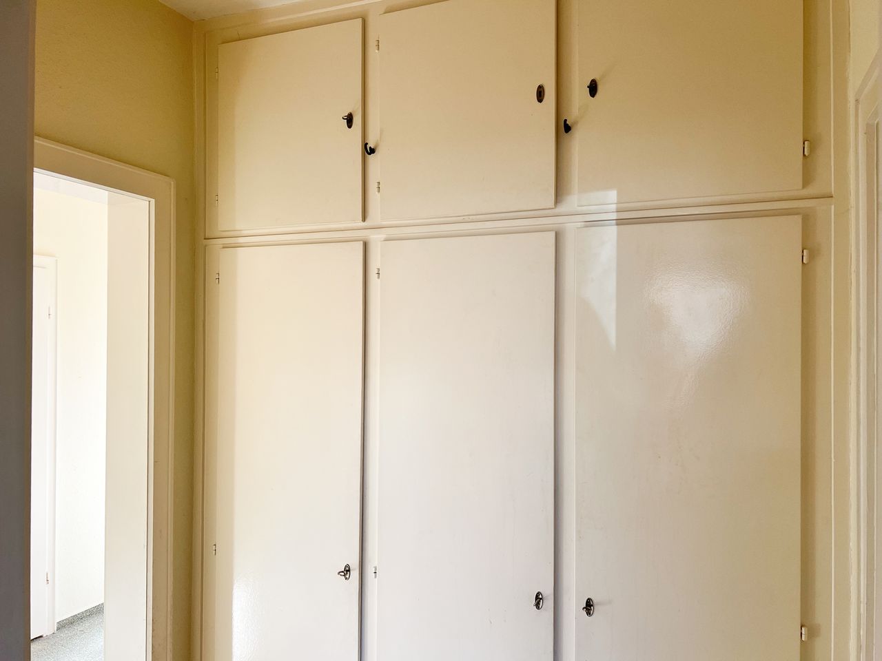 Einbauschrank im Flur