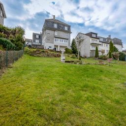 Kapitalanlage oder Mehrgenerationenhaus: Dreifamilienhaus mit Garten in Radevormwald-Keilbeck