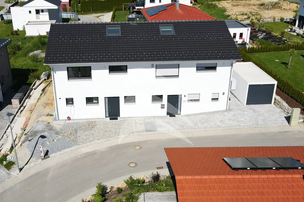 2021-06-18_Musterhaus vorne