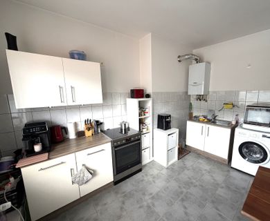 Düsseldorf-Rath! Gepflegte 2-Zimmer-Wohnung mit Balkon und Wohnküche! - Photo 1