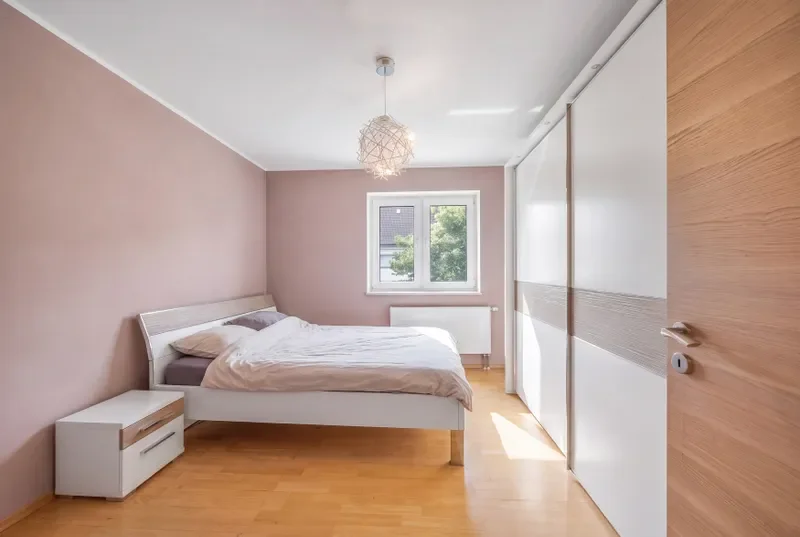 Zimmer 1