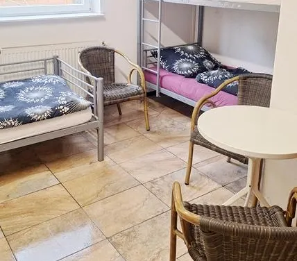 Isernhagen, Gruppenwohnung für max. 8 Pers.