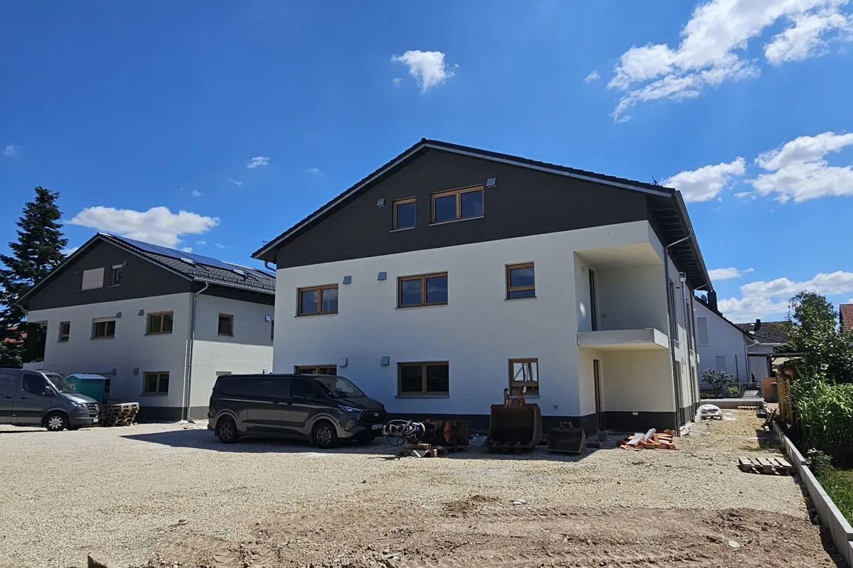 Erstbezug | 3-Zi.-EG-Wohnung mit Terrasse, Garten, Einbauküche & KfW 40 QNG
