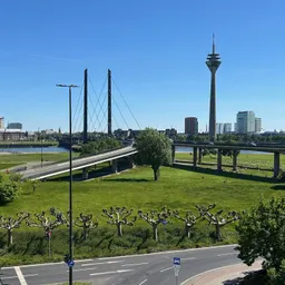 Einzigartige Immobilie (Baudenkmal) in begehrter Lage von Düsseldorf Oberkassel