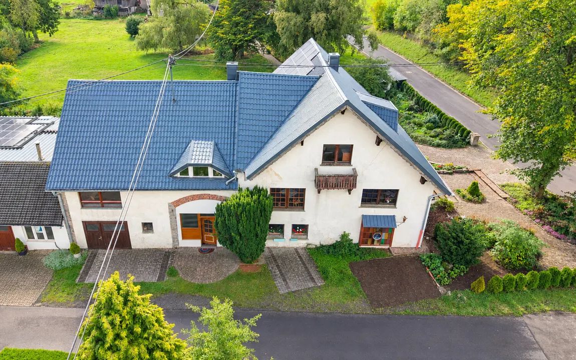 Ländliches Anwesen mit Landhaus & Bungalow auf über 11.000 m² !