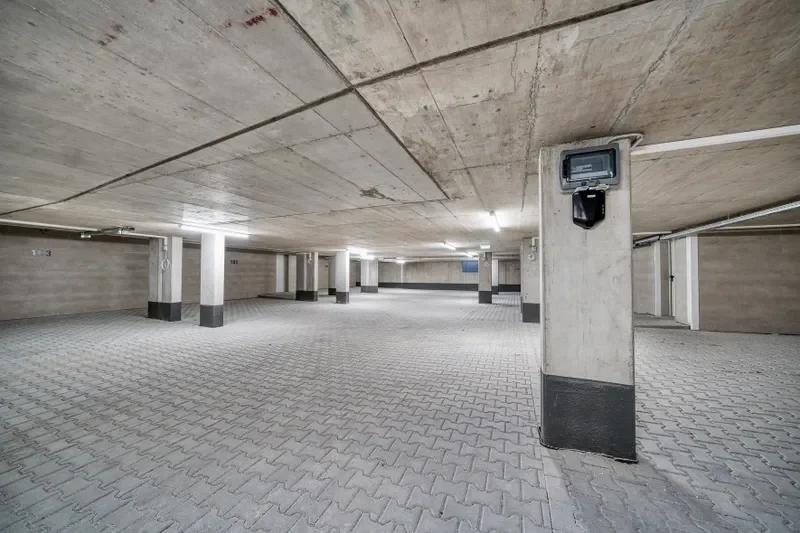 Tiefgarage mit Einzelstellplätzen