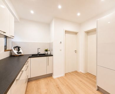 STILVOLLES EINFAMILIENHAUS AUF GROßZÜGIGEM GRUNDSTÜCK IN MEERBUSCH BÖSINGHOVEN ZU MIETEN! - Foto 5