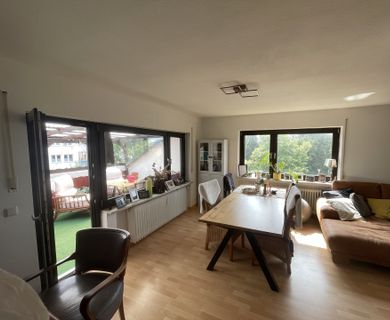 69 m² zum Wohlfühlen – Dachgeschosswohnung mit Stellplatz - Photo 4