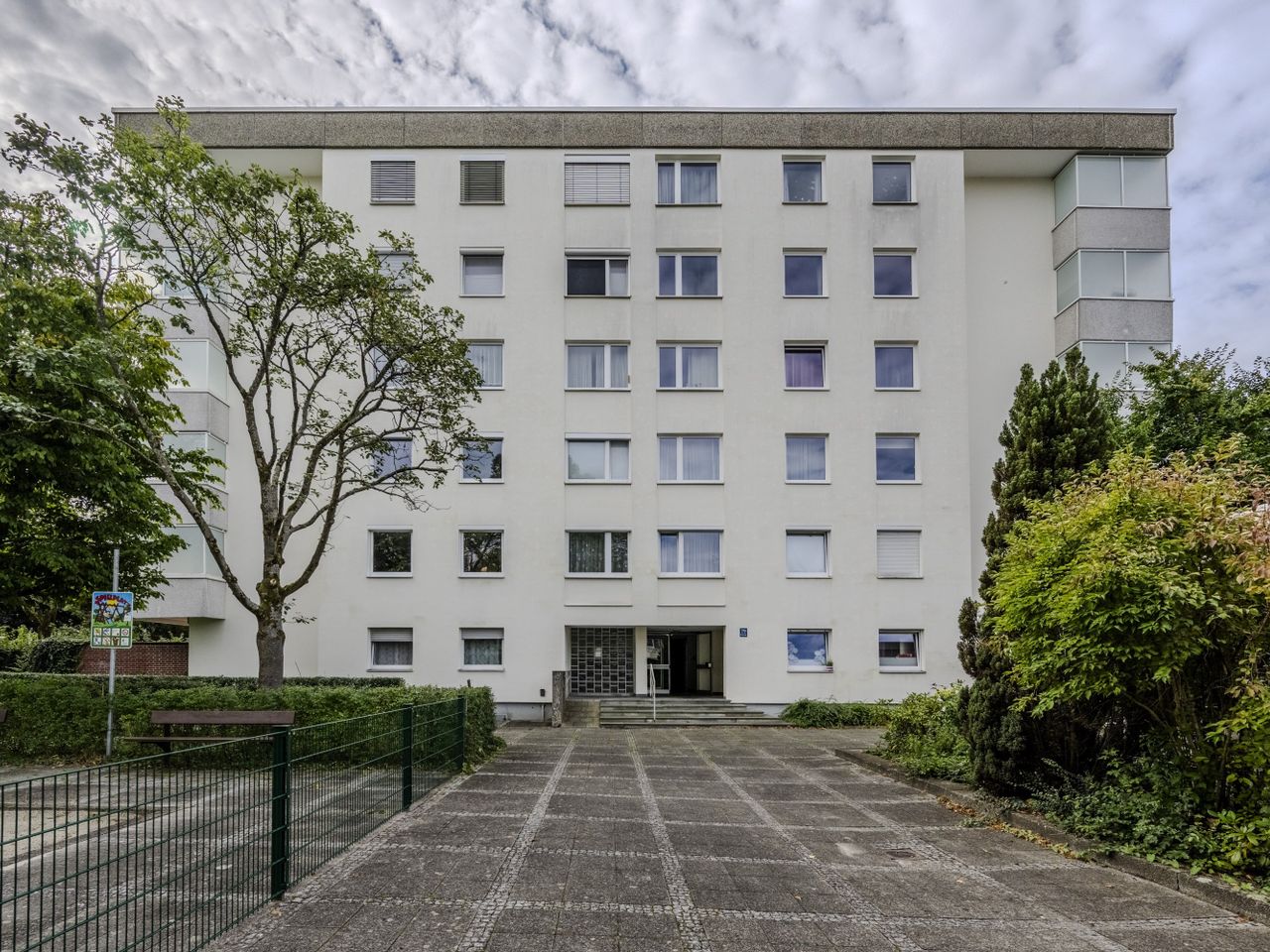 Außenansicht Hauseingang