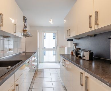 Siegburg-Wolsdorf: NUR MIT WBS für 2 Personen! 2-Zi. Wohnung mit Balkon zu vermieten! - Photo 3