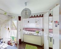 DG Zimmer 1 mit Zugang zum Balkon