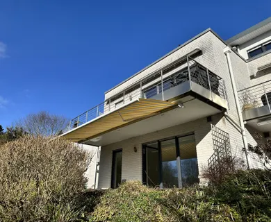 Frisch renovierte Terrassen-Wohnung am Botanischen Garten!