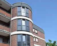 Straßenansicht