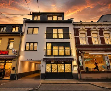 STILVOLLE GEWERBEEINHEIT FÜR CAFÉ ODER GASTRONOMIEKONZEPT MIT BESONDEREM AMBIENTE ZU MIETEN!
