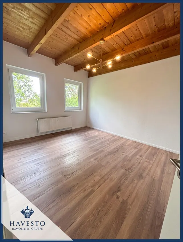 Gepflegte 2-Zimmer-Dachgeschosswohnung, 61,60 m², mit Balkon und hochwertiger Ausstattung - Photo 1