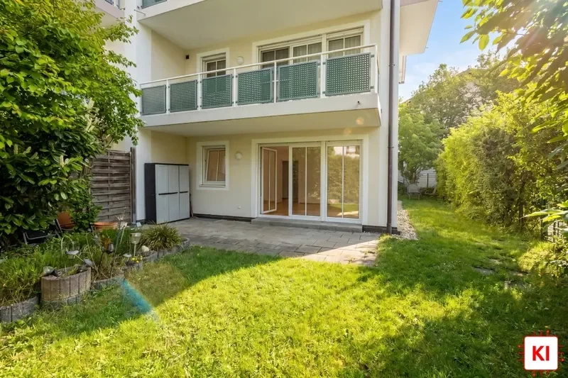 KI-generiert: Blick Terrasse
