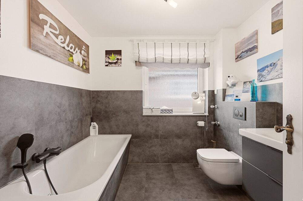 Badezimmer EG
