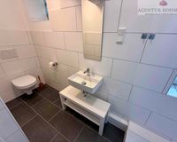 Badezimmer mit Dusche & Tageslicht, Fenster