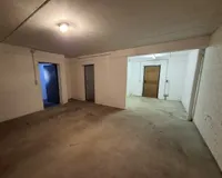 Garage mit Abstellbereich