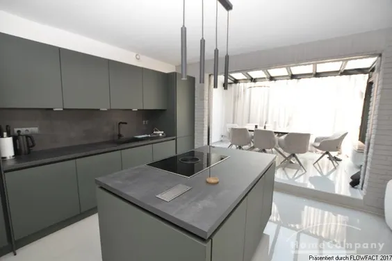 Moderne 4 Zi.-Whg mit großer Dachterrasse Nähe Airport