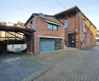 Stilvolles Werkstattgebäude mit Büro! – Seltene Gelegenheit in Ratingen-Mitte