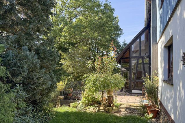 Seitenansicht/Terrasse