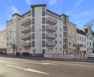 Eigentumswohnung mit zwei Einheiten – teilvermietet