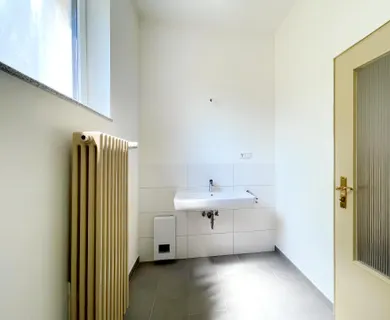 GROßZÜGIGE 2-ZIMMER WOHNUNG IN KREFELDER INNENSTADT ZU MIETEN! - Foto 4